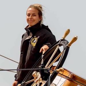 Meet your Posher, Bailey